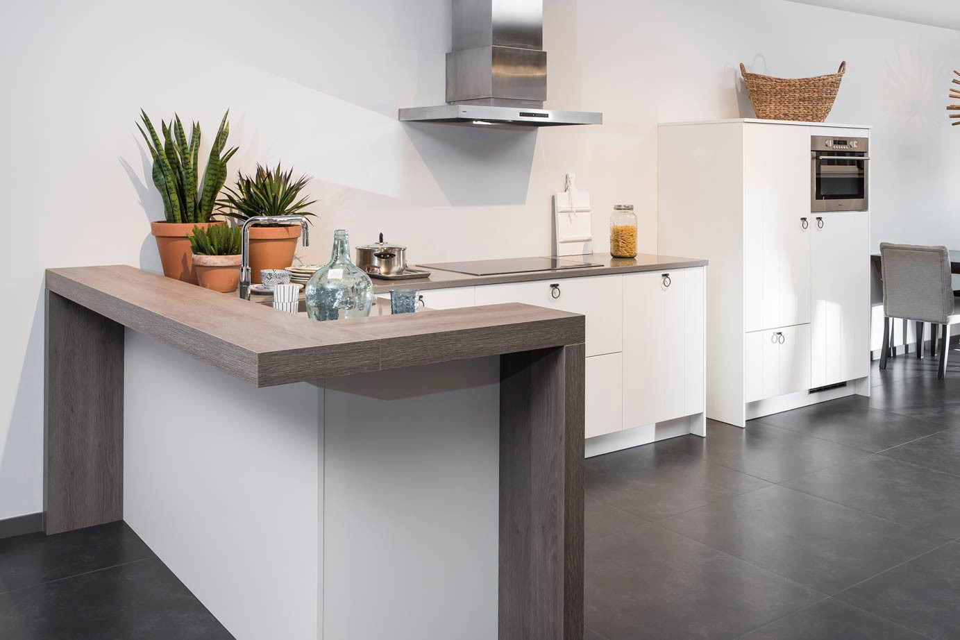 Hoekkeuken met bar