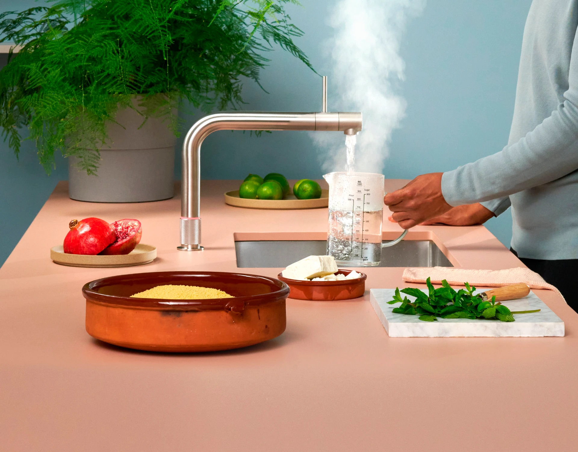 Stijlvolle Hulp In De Keuken